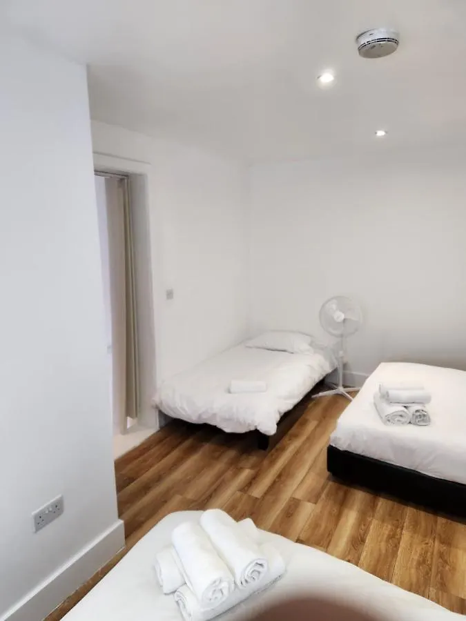 Daire Sparrow & City Pad 5 Londra